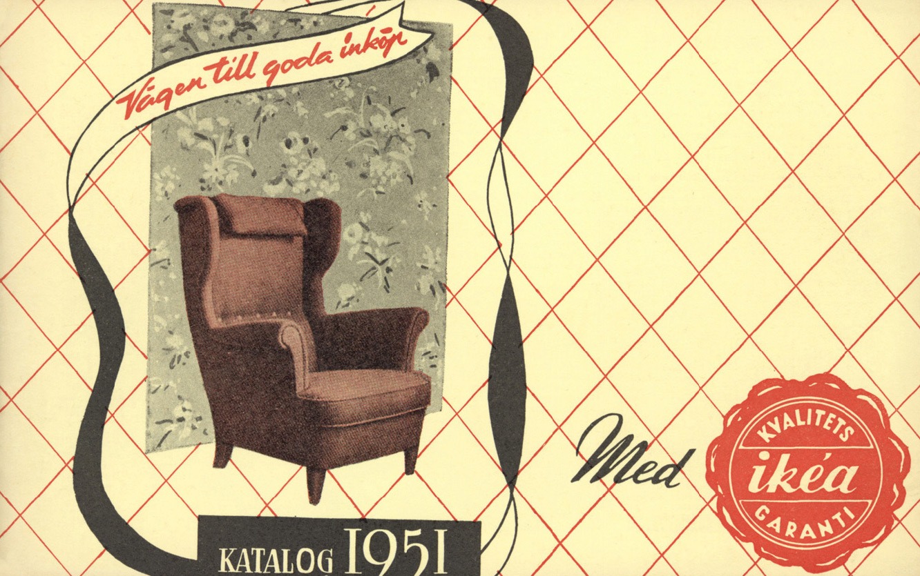 IKEA katalogomslag, 1951 med foto av fåtölj, texten Vägen till goda inköp och ett rött sigill med texten KVALITETS GARANTI.