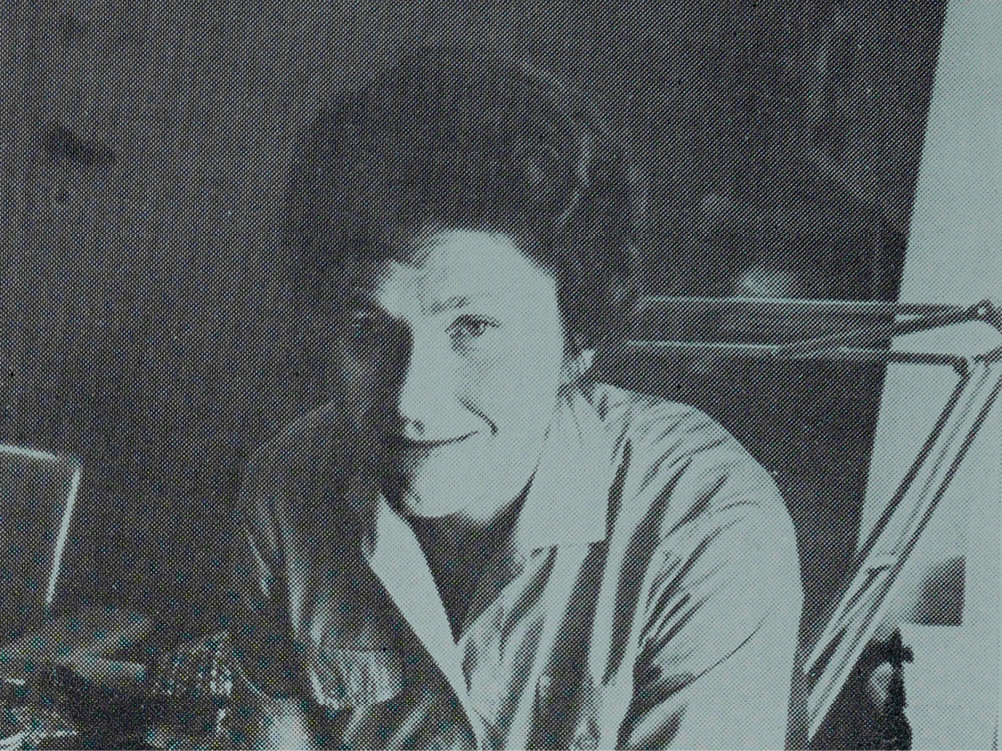 Woman in her 30s with short dark hair and shirt, Inger Nilsson.